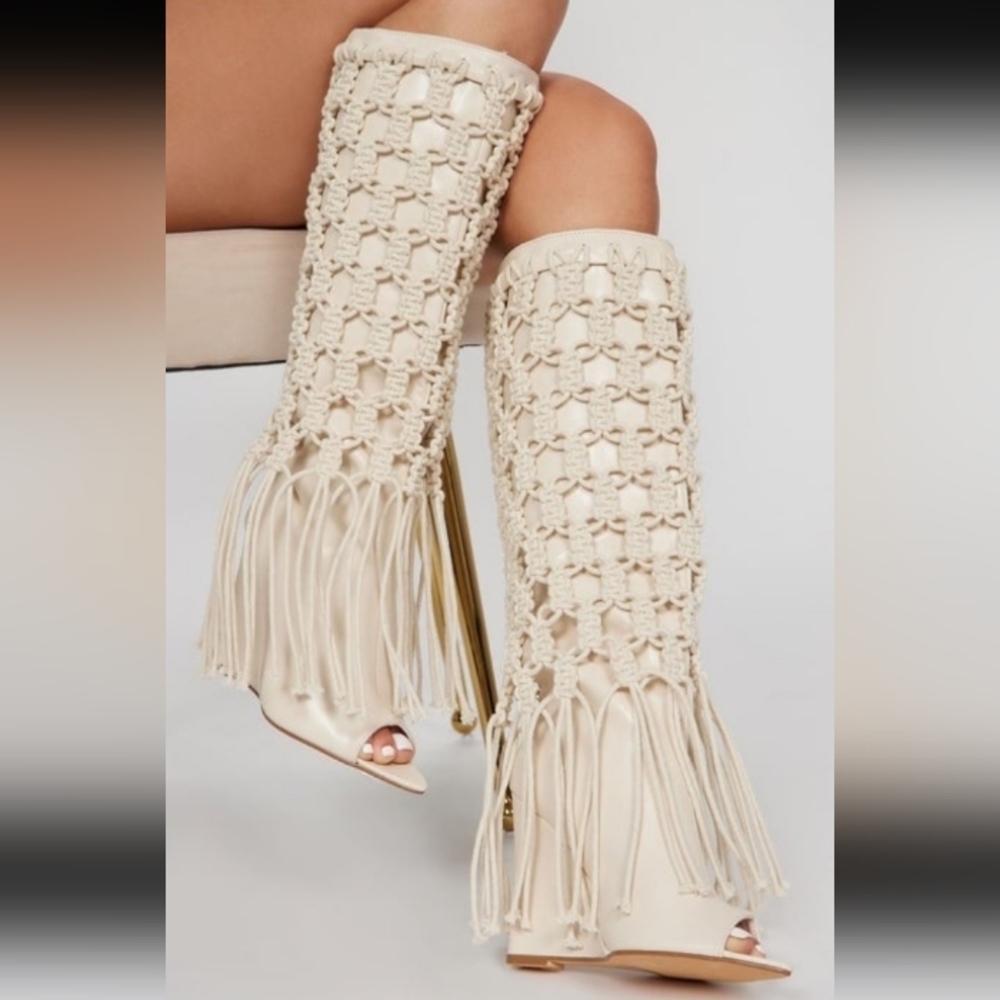 NEW Beige Crochet Fringe Wedge Heel Pointed Open Peep Toe Pull-on Knee Boots 9